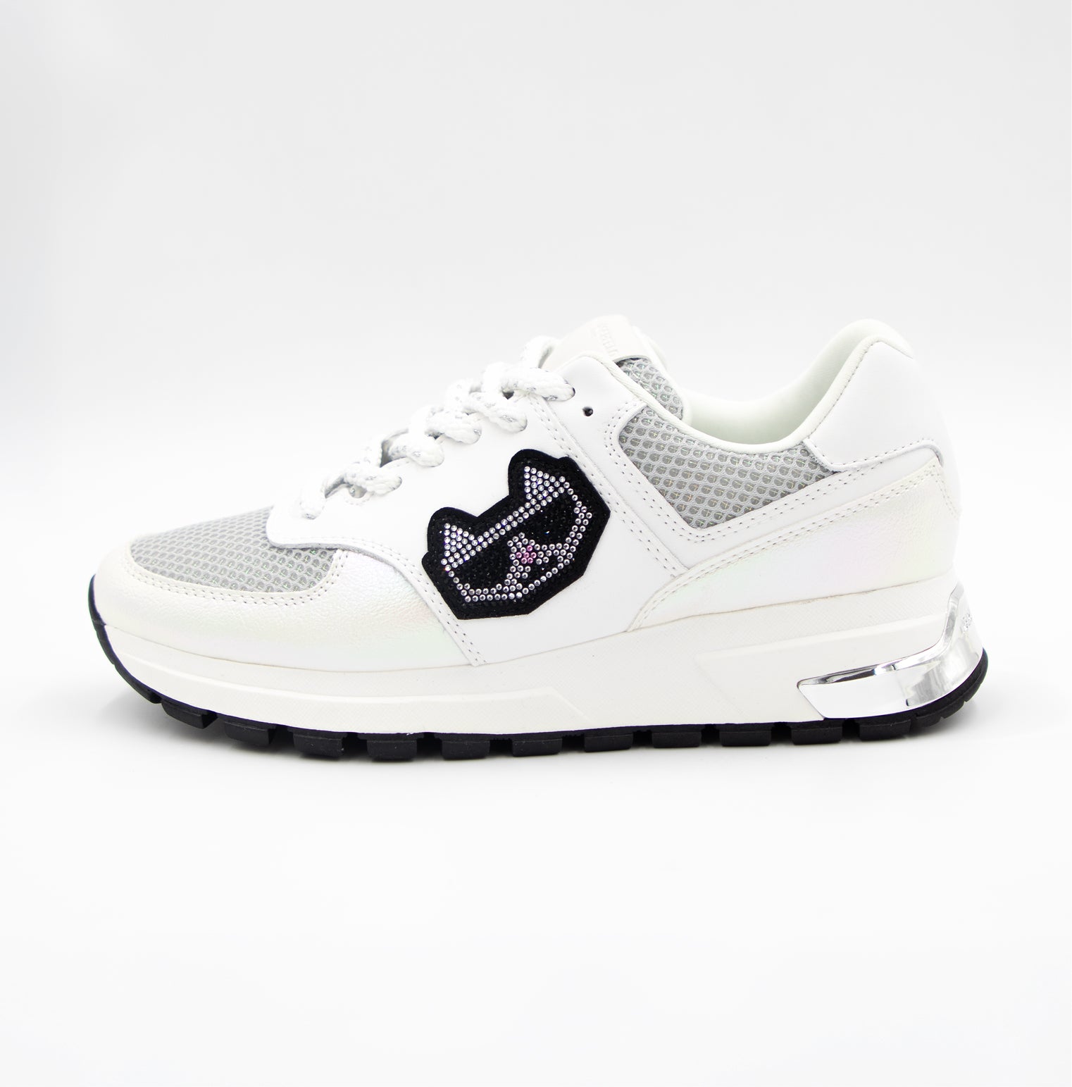 MAYU LACE UP SNEAKER