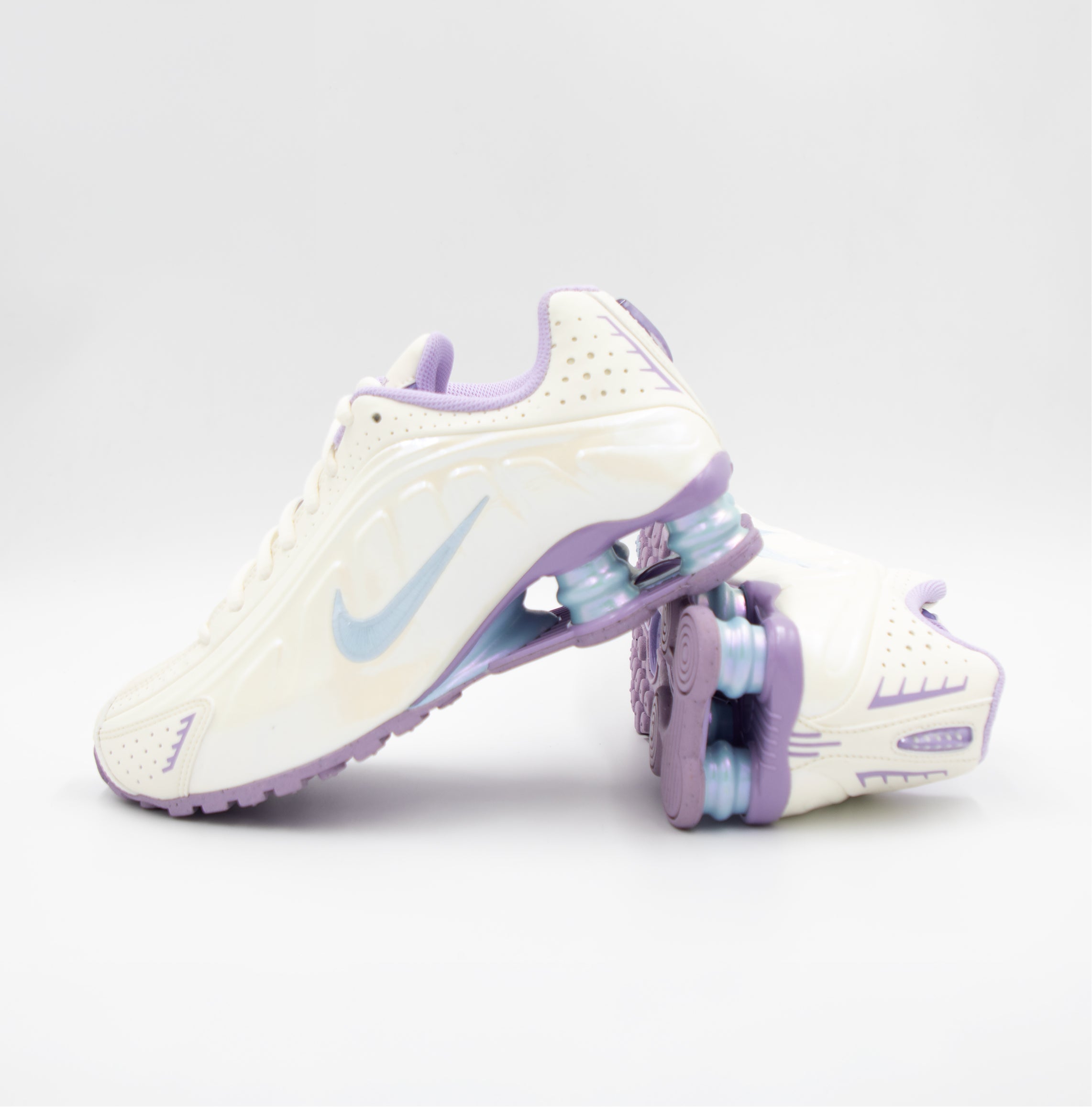 Nike Shox R4