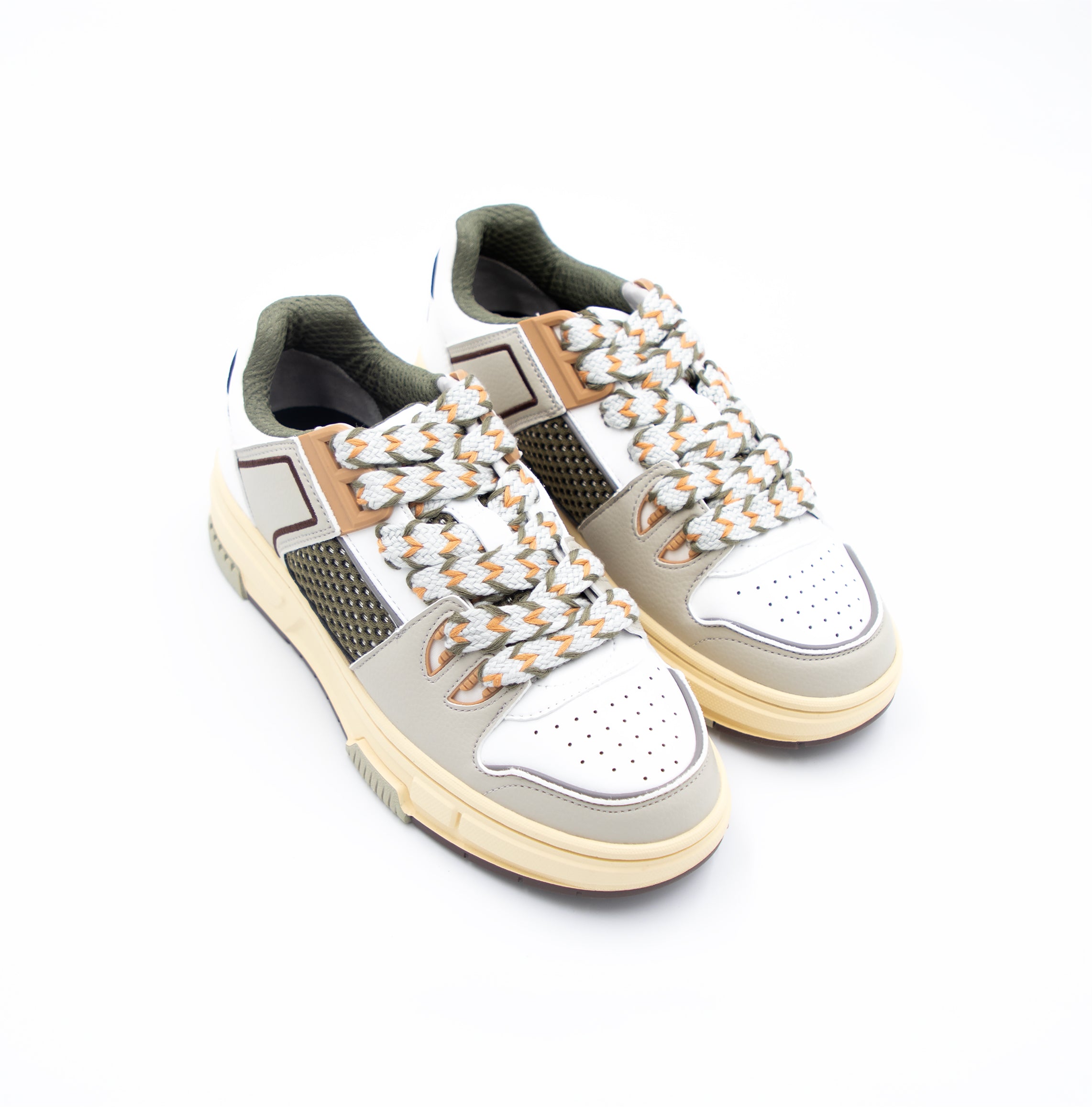HUGO TRAINERS