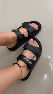 Sandalias Guess